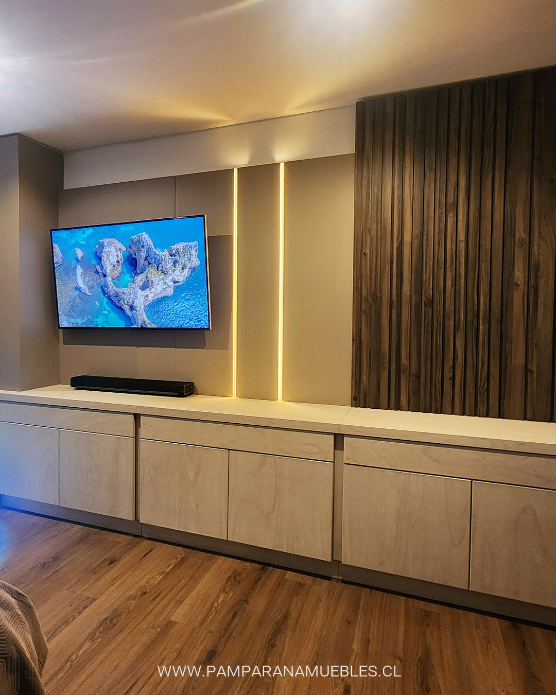 Mueble mural de TV